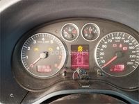 Usado Audi A3 Ambiente 102 CV (75 kW) 2006 Azul Utilitario