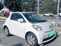 Usado Toyota iQ 68 CV (50 kW) 2010 Blanco Utilitario