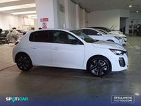 Usado Peugeot 208 Allure 111 CV (81 kW) 2025 Blanco Utilitario