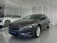 Usado Opel Insignia Business 122 CV (89 kW) 2023 Gris / plata Berlina