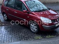 Usado Renault Grand Scénic II Dynamique 120 CV (88 kW) 2006 Rojo Monovolumen