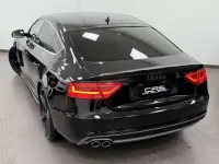 Usado Audi A5 Sportback Exclusive 190 CV (139 kW) 2016 Negro Utilitario