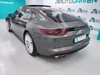 Usado Porsche Panamera Turbo 550 CV (404 kW) 2017 Gris / plata Berlina