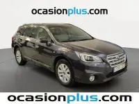 Usado Subaru Outback 150 CV (110 kW) 2015 Gris Familiar