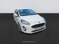 Usado Ford Fiesta Trend 100 CV (73 kW) 2019 Blanco Utilitario