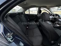 Usado Mercedes C180 Elegance 143 CV (105 kW) 2005 Azul Berlina