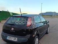 Usado Fiat Punto Evo Dynamic 95 CV (69 kW) 2010 Negro Utilitario