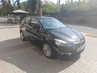 Usado BMW 218 150 CV (110 kW) 2016 Negro Familiar