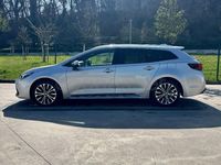 Usado Toyota Corolla Sport 140 CV (102 kW) 2024 Gris / plata Familiar