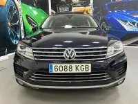 Second-hand VW Touareg 262 CP (192 kW) 2018 Albastru SUV