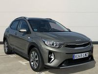 Usado Kia Stonic 84 CV (61 kW) 2022 Gris SUV