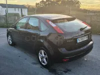 Usado Ford Focus Trend 115 CV (84 kW) 2007 Negro Berlina