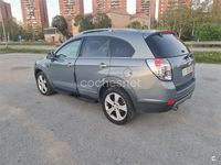 Usado Chevrolet Captiva LTZ 184 CV (135 kW) 2012 Gris / plata SUV
