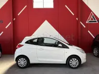 Usado Ford Ka 69 CV (50 kW) 2016 Blanco Berlina