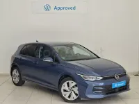 Usado VW Golf VIII 115 CV (84 kW) 2025 Azul Berlina