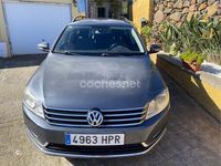 Usado VW Passat Advance 140 CV (102 kW) 2013 Gris / plata Familiar