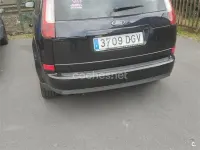 Usado Ford C-MAX Ghia 109 CV (80 kW) 2008 Negro Monovolumen