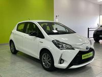 Usado Toyota Yaris Hybrid Active 99 CV (72 kW) 2020 Blanco Utilitario