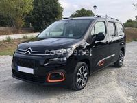 Usado Citroën Berlingo Shine 102 CV (75 kW) 2022 Negro Monovolumen