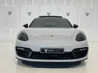 Usado Porsche Panamera 4S E-Hybrid Sport Turismo Sport Turismo 560 CV (411 kW) 2021 Gris / plata Familiar