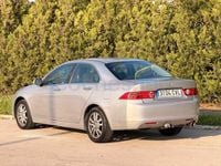 Usado Honda Accord Sport 155 CV (114 kW) 2004 Gris / plata Berlina