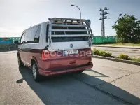 Usado VW Caravelle Trendline 150 CV (110 kW) 2017 Rojo Van
