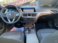 Usado BMW 118 150 CV (110 kW) 2022 Gris / plata Utilitario