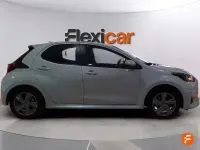 Używany Toyota Yaris Hybrid Active 116 KM (85 kW) 2024 Biały