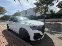 Usado Audi Q8 Ambiente 286 CV (210 kW) 2025 Blanco SUV