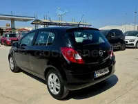 Usado Opel Corsa Selective 75 CV (55 kW) 2012 Negro Utilitario