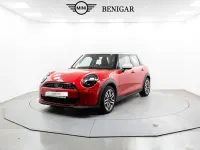 Usado Mini Cooper Essential 114 kW (156 CV) 2025 Rojo Utilitario