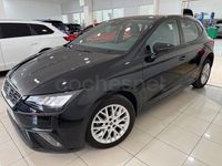 Usado Seat Ibiza FR 115 CV (84 kW) 2025 Negro Utilitario