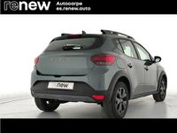 Usado Dacia Sandero Extreme 100 CV (73 kW) 2025 Verde Berlina