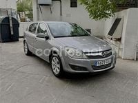 Usado Opel Astra Energy 100 CV (73 kW) 2008 Gris / plata Berlina