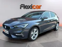 Usado Seat Leon FR 150 CV (110 kW) 2025 Gris Familiar