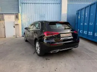 Usado Mercedes A200 163 CV (119 kW) 2018 Negro Berlina