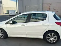 Usado Peugeot 308 Active 112 CV (82 kW) 2011 Blanco Berlina
