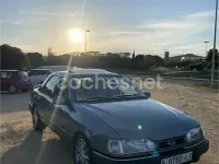 Usado Ford Sierra Ghia 123 CV (90 kW) 1990 Gris / plata Berlina