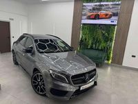Usado Mercedes GLA220 AMG line 170 CV (125 kW) 2015 Gris SUV