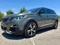 Usado Peugeot 5008 GT-line 120 CV (88 kW) 2018 Gris / plata SUV