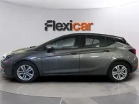 Usado Opel Astra 110 CV (80 kW) 2020 Gris Berlina