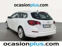 Usado Opel Astra Excellence 125 CV (91 kW) 2012 Blanco Familiar