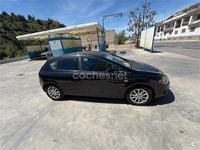 Usado Seat Leon Reference 105 CV (77 kW) 2010 Negro Utilitario