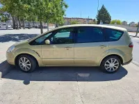 Usado Ford S-MAX Trend 140 CV (102 kW) 2007 Amarillo Monovolumen