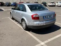 Usado Audi A4 115 CV (84 kW) 2001 Gris / plata Berlina