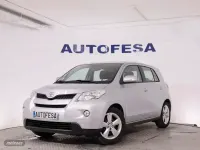Usado Toyota Urban Cruiser 100 CV (73 kW) 2009 Plateado Utilitario