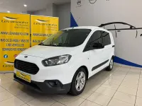 Usado Ford Transit Ambiente 74 CV (54 kW) 2021 Blanco Familiar
