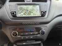 Usado Hyundai i20 84 CV (61 kW) 2017 Blanco Berlina