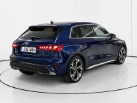 Usado Audi A3 S-Line 110 CV (80 kW) 2024 Azul Berlina
