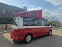 Usado VW California Beach 150 CV (110 kW) 2019 Rojo Van